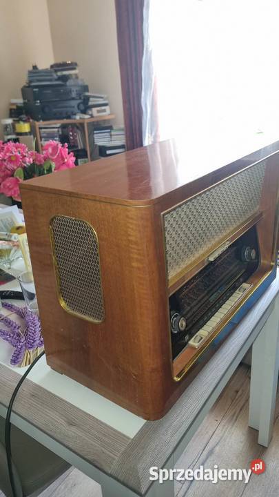 Radio lampowe RTF Rochlitz Stradivari 2 z Warta