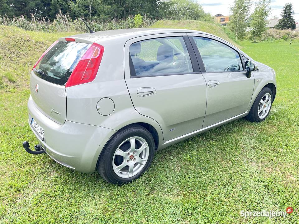 Fiat Grande Punto 14 benzyna 2008r 94ooo