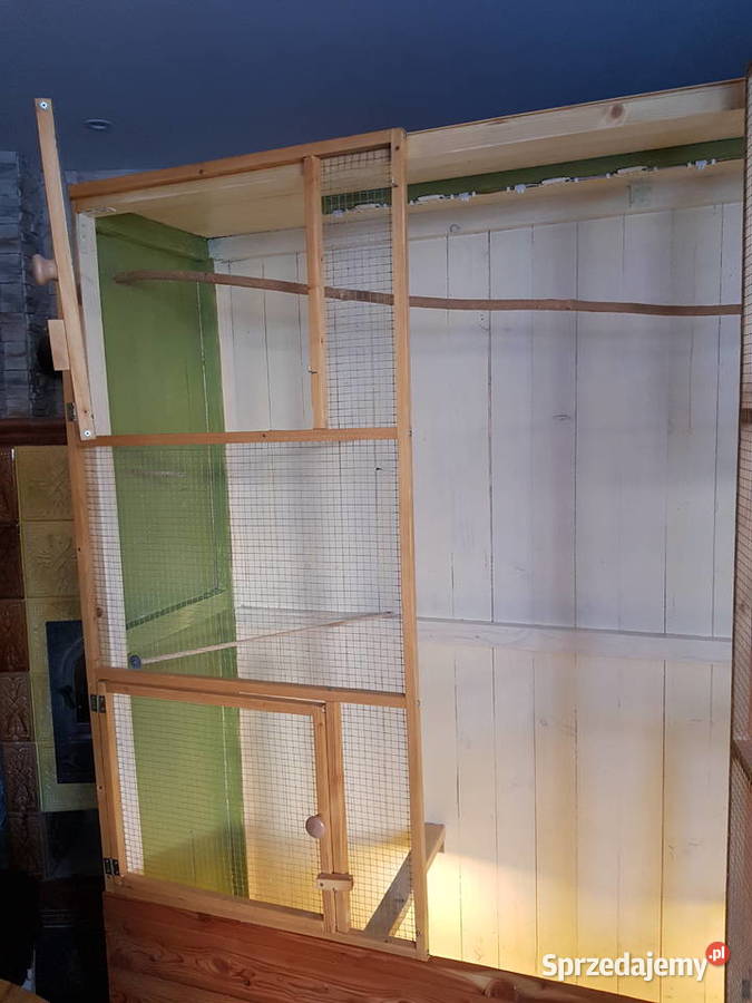 Woliera drewniana ptaków innych zwierząt Lubsza