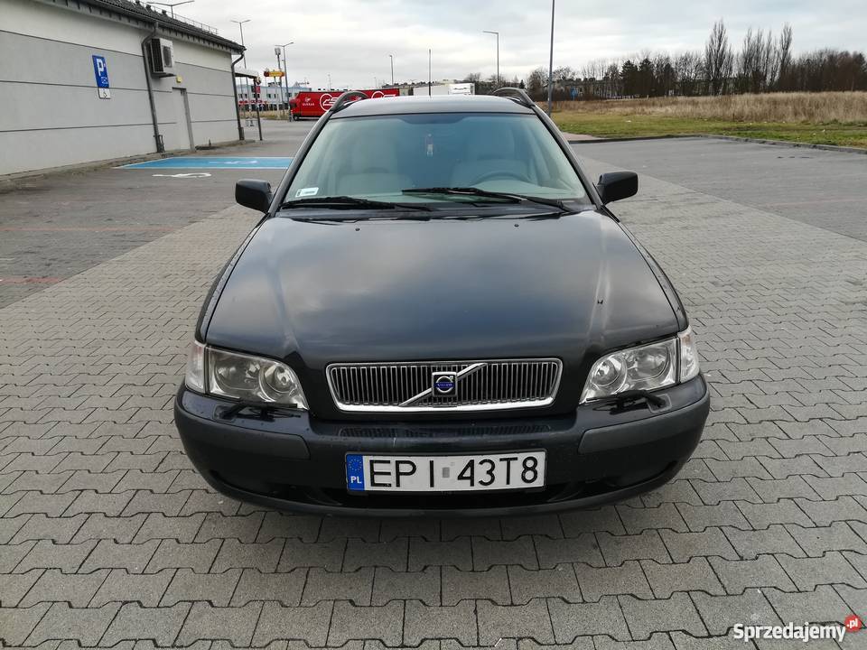 Volvo V40 18 2000 BLpg Ważne OC i Przegląd Konin