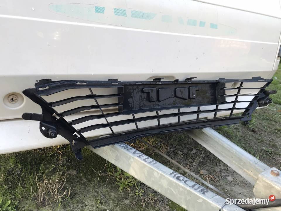 Renault Megane IV kratka zderzak przód zderzaki Karoseria