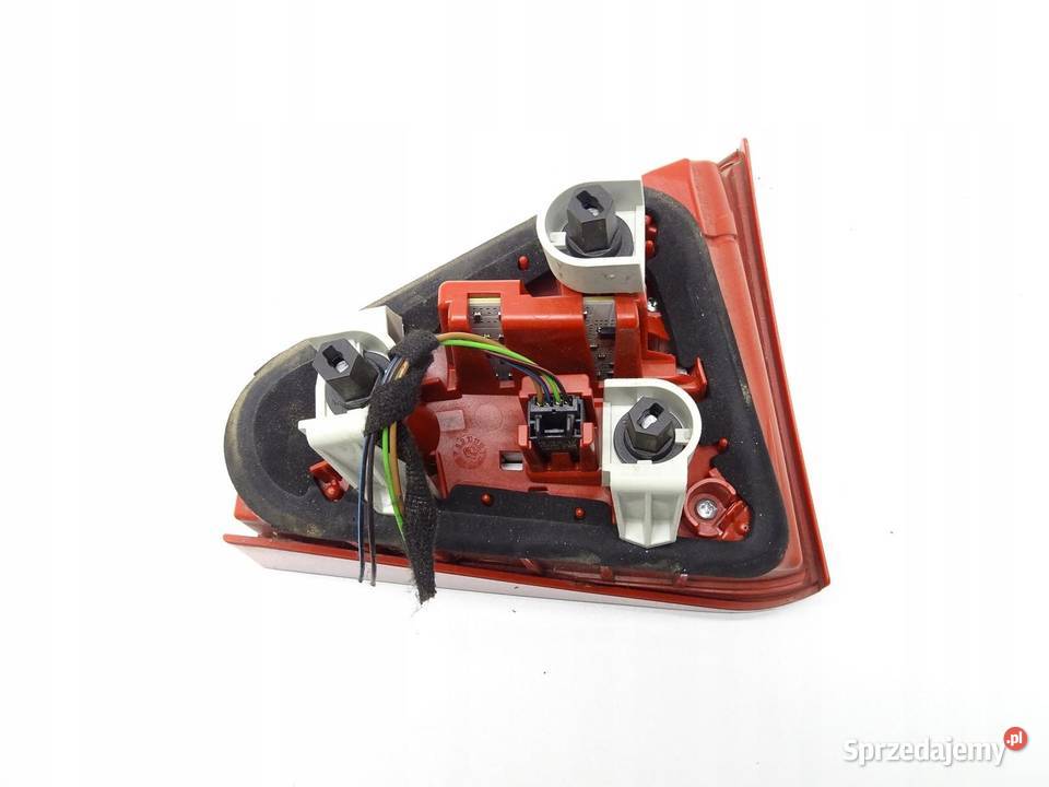 LAMPA LEWA LEWY TYŁ TYLNA W KLAPĘ AUDI A5 8T sprzedam