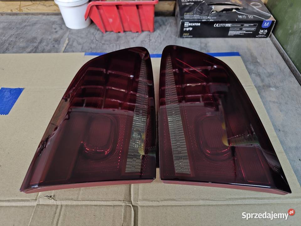 Lampy tylne Volkswagen Passat B7 Variant Lampy tylne Klępicz