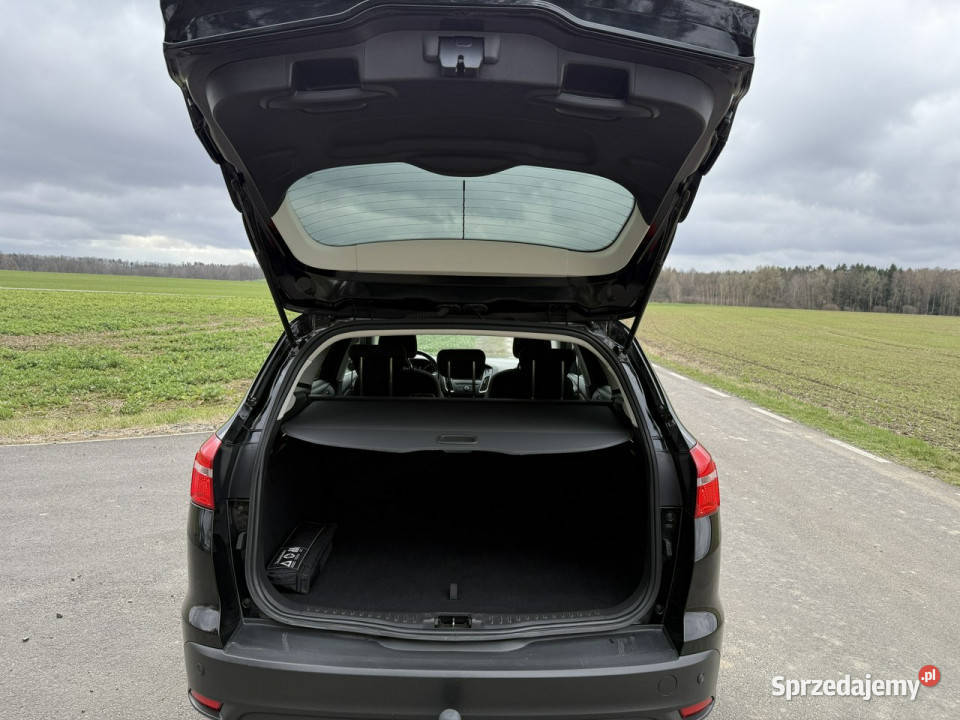 Ford Focus 20TDCI 150 186 Titanium Bezwypadkowy wielofunkcyjna kierownica Ocice