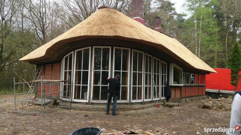 dach trzcinowy strzecha altana Trzebnica