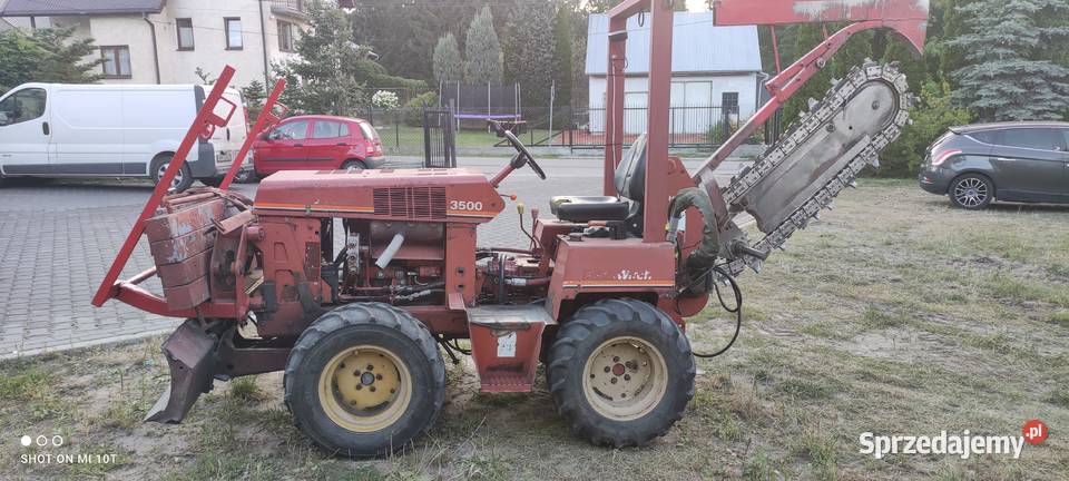 Koparka łańcuchowa Ditch Witch 3500 Koparki mazowieckie Pustelnik