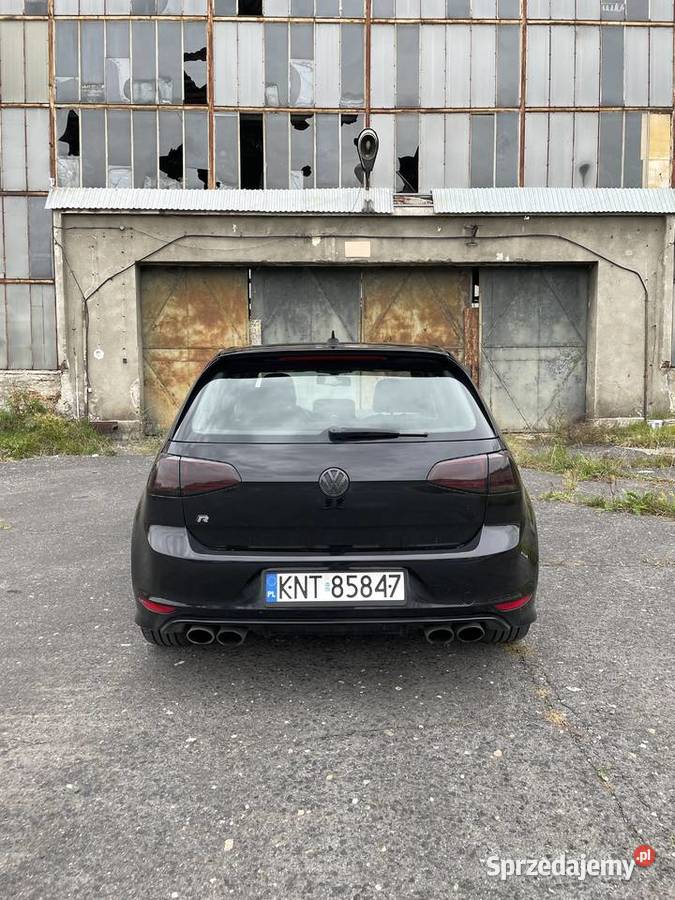 Volkswagen Golf VII 20 TSI BMT 4Mot R Rok produkcji 2016 Pyzówka