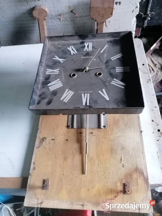 Zegar ścienny pozostałości świętokrzyskie Skarżysko-Kamienna
