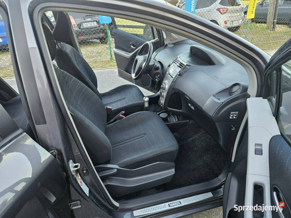 Toyota Yaris Opłacona Zdrowa Zadbana Serwisowana Kisielice