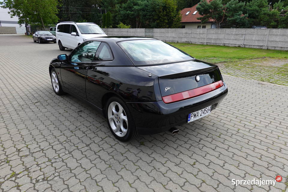 Alfa Romeo GTV 20 150 klasyczne włoskie coupe łódzkie sprzedam