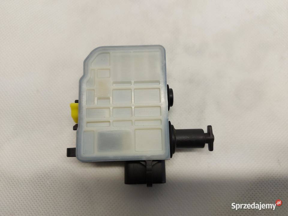 LEXUS RX500H V 5 2023 ZAMEK KLAPKI PALIWA