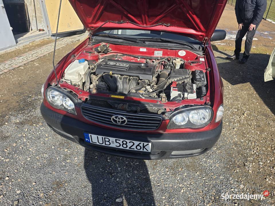 Toyota corolla 2001r 14b stan benzyna lubelskie Bychawka Pierwsza