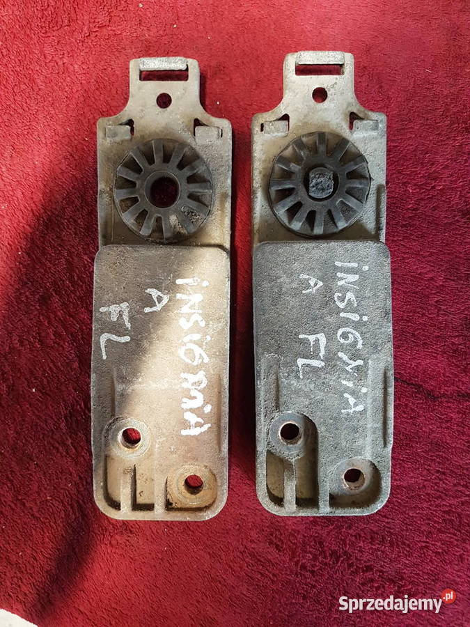 OPEL INSIGNIA A MOCOWANIE CHLODNICY UCHWYT Części montażowe