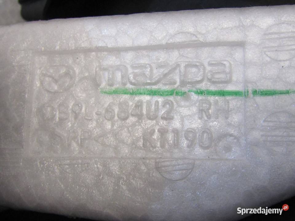 BOCZEK TAPICERKA DRZWI PRAWY PRZEDNI PRZÓD MAZDA