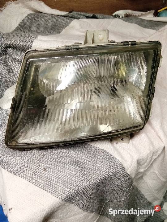 Lampa przednia Mercedes Vito dostawcze