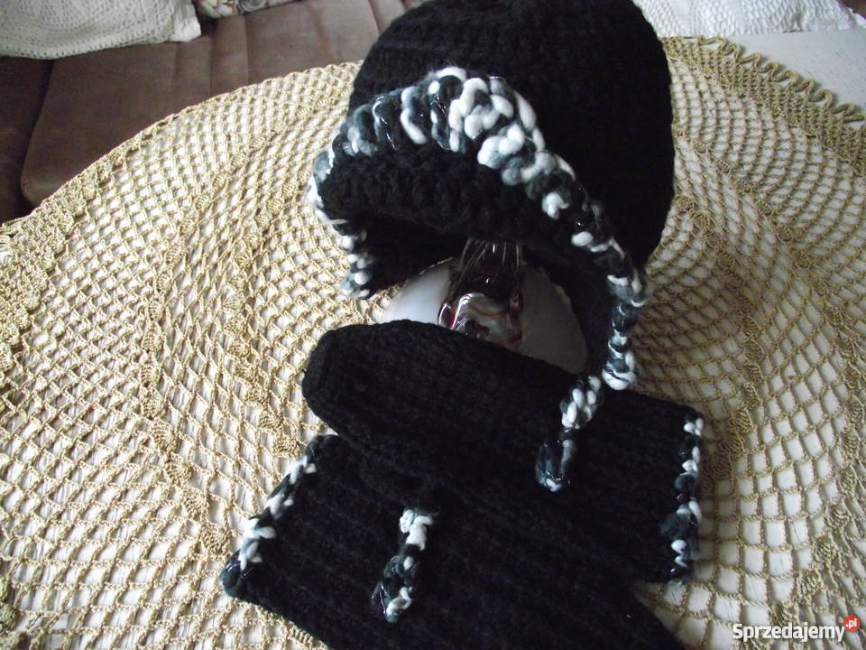 CZARNA CIEPŁA CZAPKA autorskie wykonanie Nakrycia głowy Piła