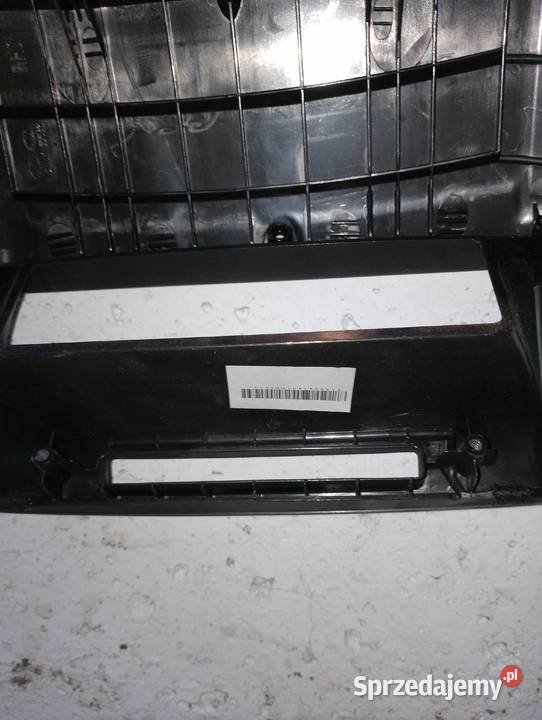 Ramka środkowa panel Kia Ceed I osobowe Przemków