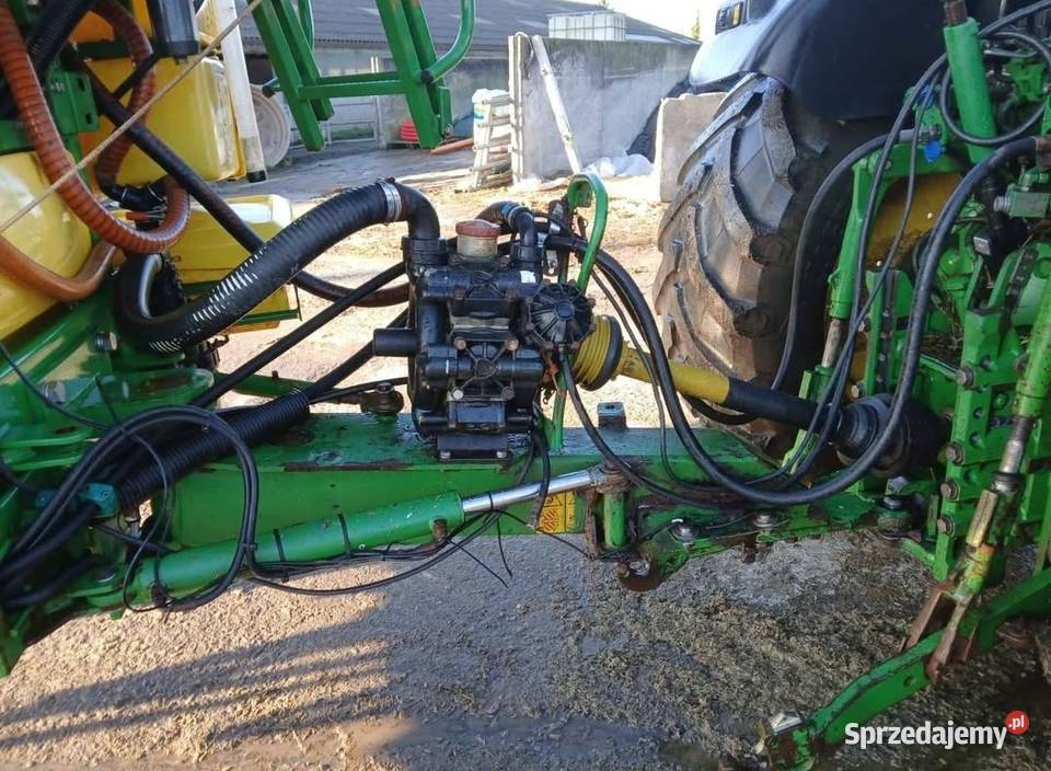 Opryskiwacz John Deere 824 Łagiewniki