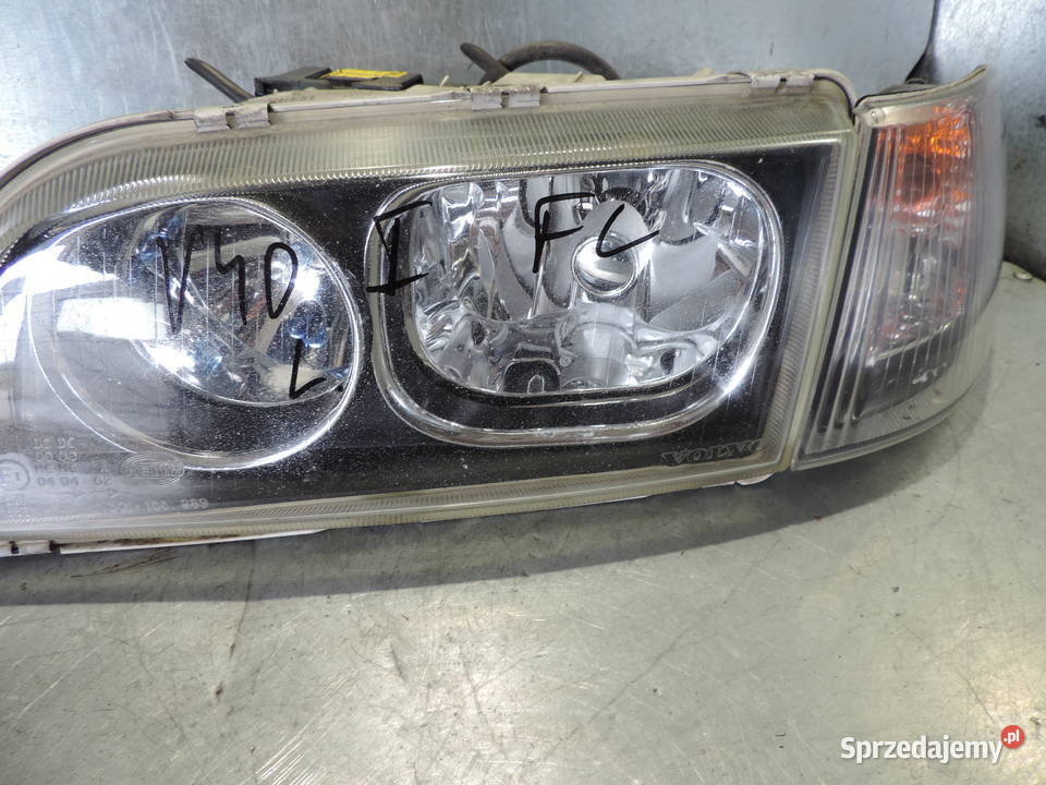 LAMPA LEWA PRZEDNIA VOLVO V40 I FL 30899884 Nowy Sącz
