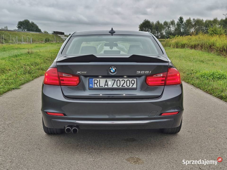 BMW F30 328XI Luxury Line Automat 8HP Czarny 245KM