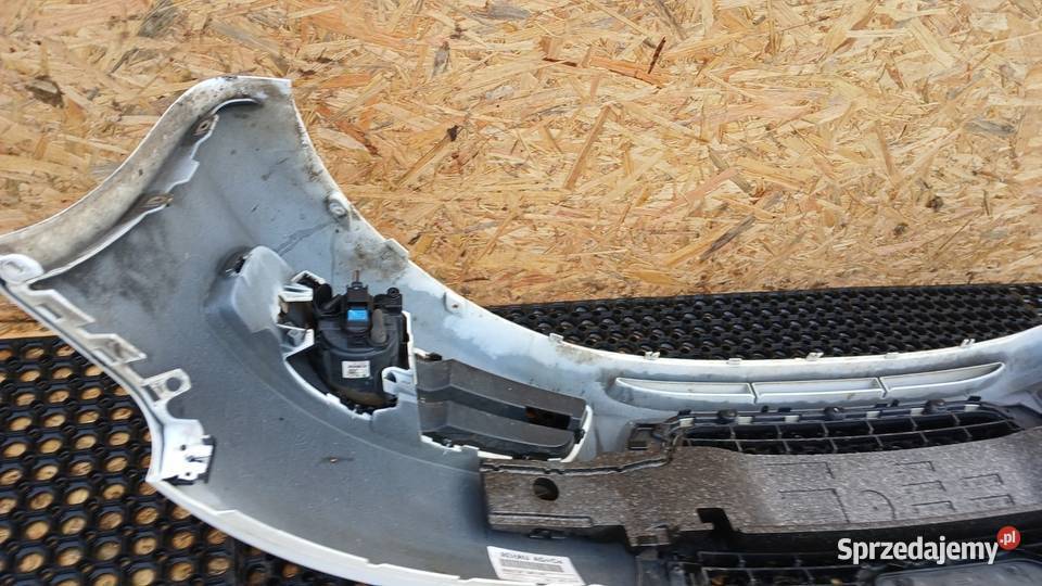 AUDI A3 8P LIFT ZDERZAK PRZÓD HALOGEN GRILL LY9C wielkopolskie