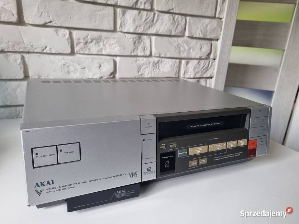 Video magnetowid VHS AKAI VS3EV 1983 Solnica sprzedam