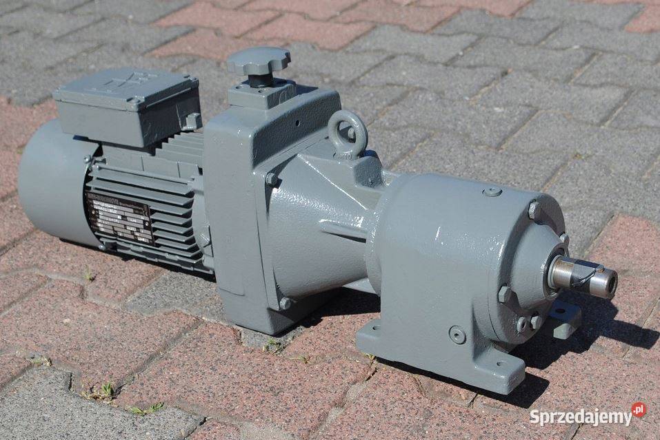 Motoreduktor 11kw z regulacją 58290obrmin SEW Kargowa