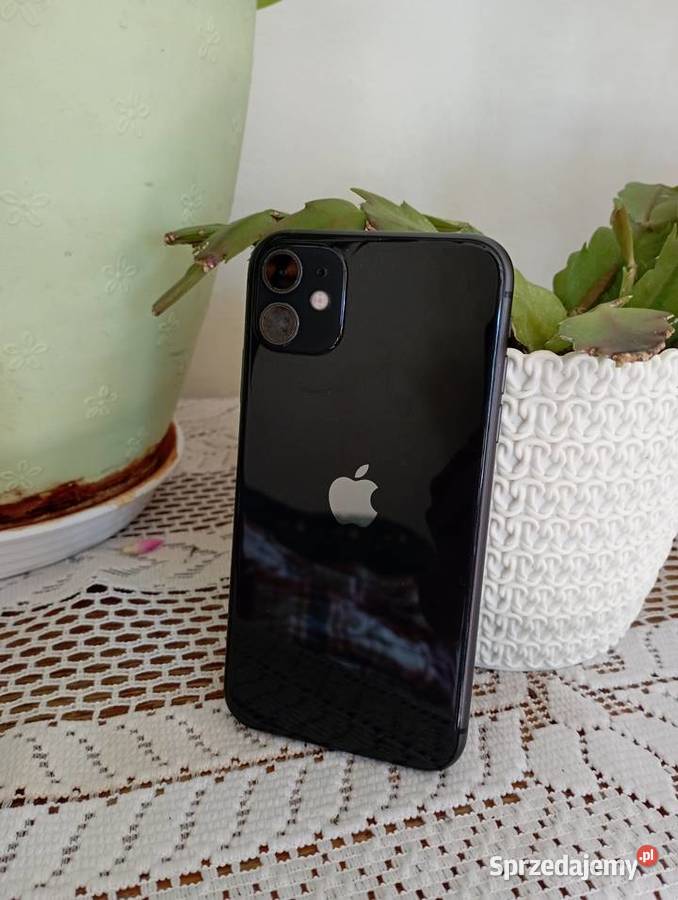 iPhone 11 Black 64 GB Brenna