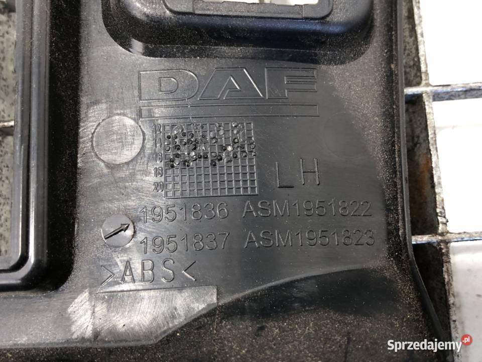 PANEL PRZEŁĄCZNIKÓW DAF XF 1951836 Ciągnik ciężarowe podkarpackie