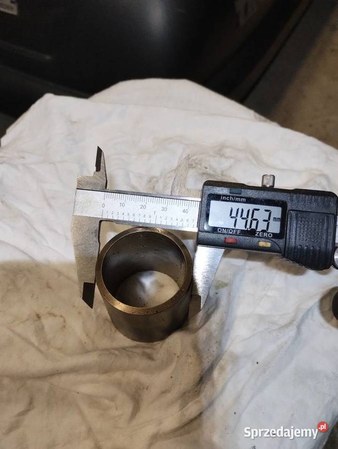 Tulejka tuleja brąz 44x44x38 podkarpackie Rzeszów sprzedam