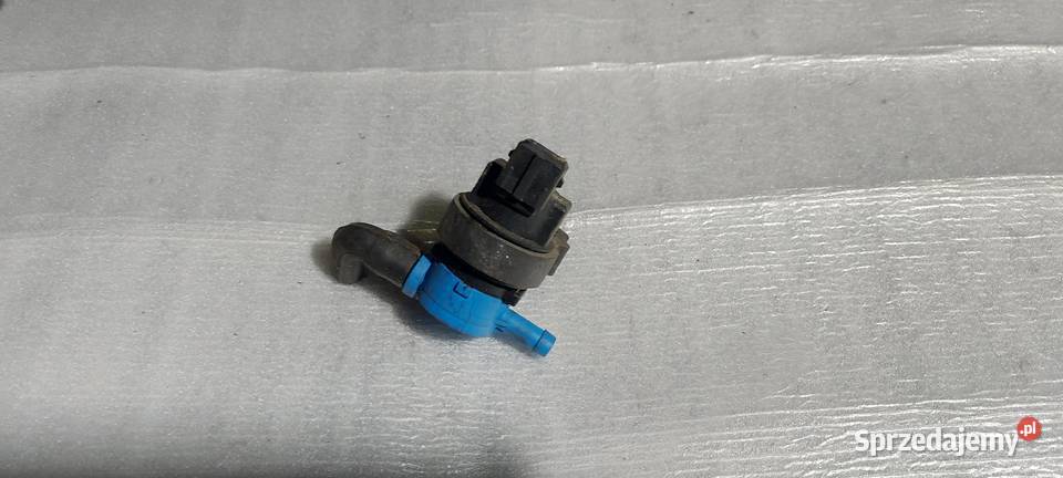 Zawór odpowietrzenie zbiornika mercedes osobowe