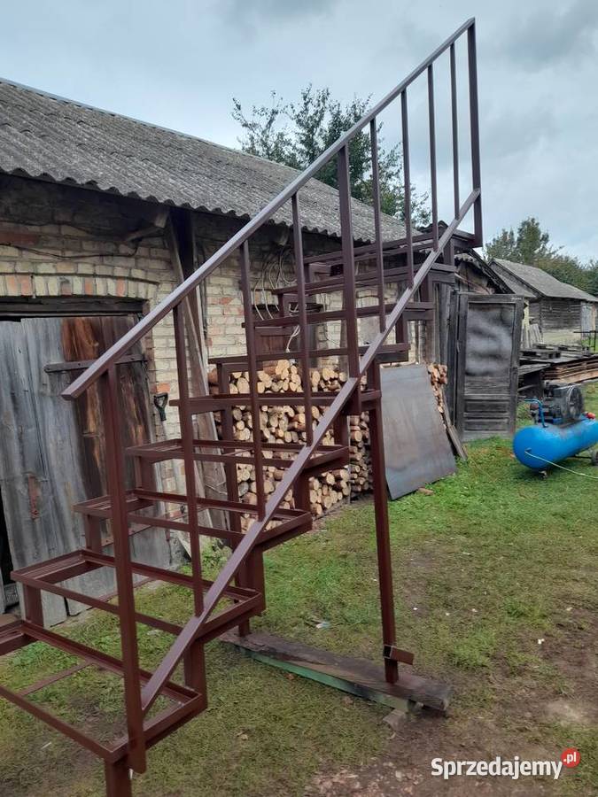Schody metalowe Schody zewnętrzne