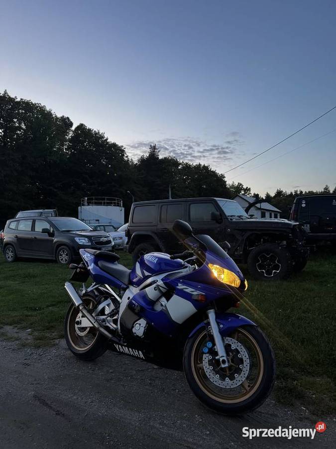 Yamaha YzfR6 RJ03 Tuchów