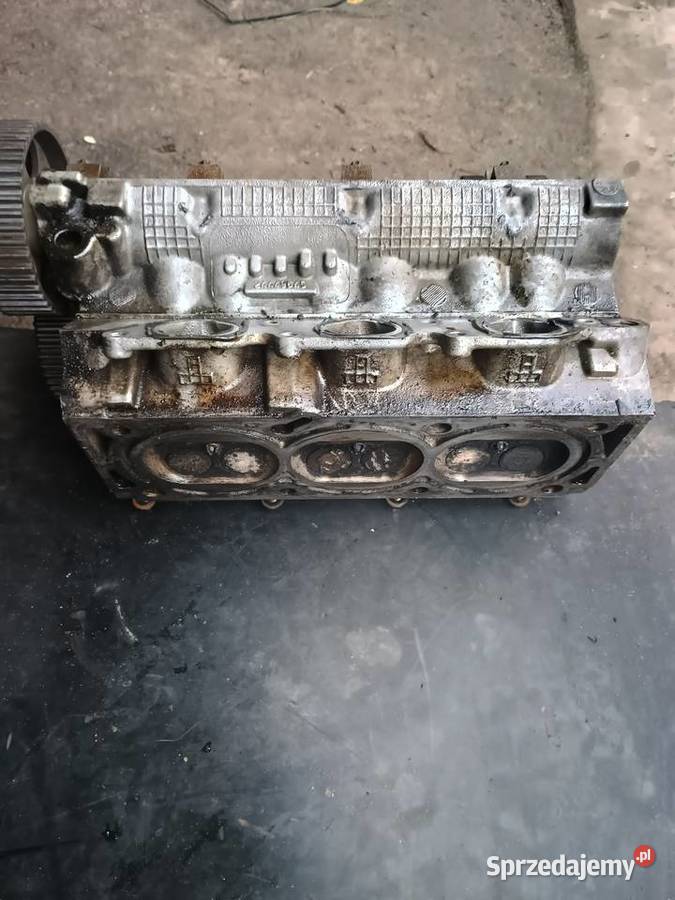 Głowica prawa Opel V6 32 Vectra Signum Omega