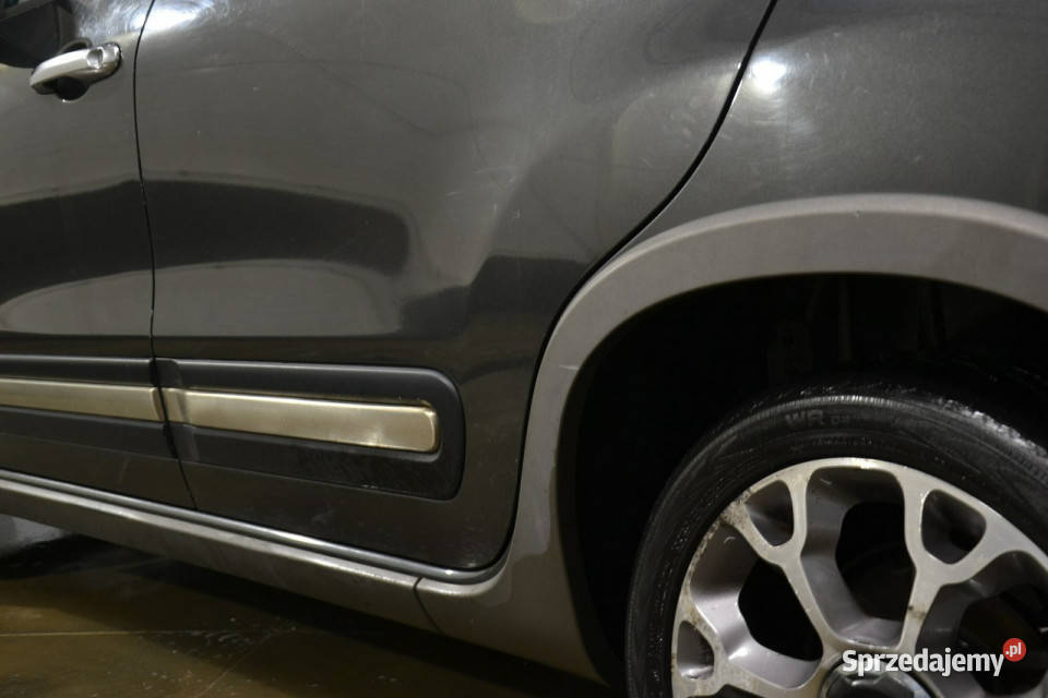 Fiat 500L 16 diesel 105 6biegów climatronic czarny Kęty sprzedam