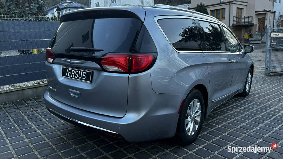 Chrysler Pacifica Limited Doskonały Minivan nieuszkodzony