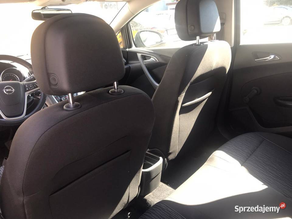 Sprzedam Opel Astra turbo 14 benzyna 214 Grafit światła do jazdy dziennej sprzedam