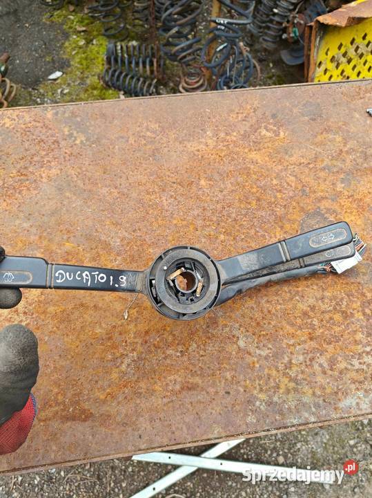 Przełącznik zespolony ducato 1 Wyposażenie wnętrza lubelskie Puławy sprzedam