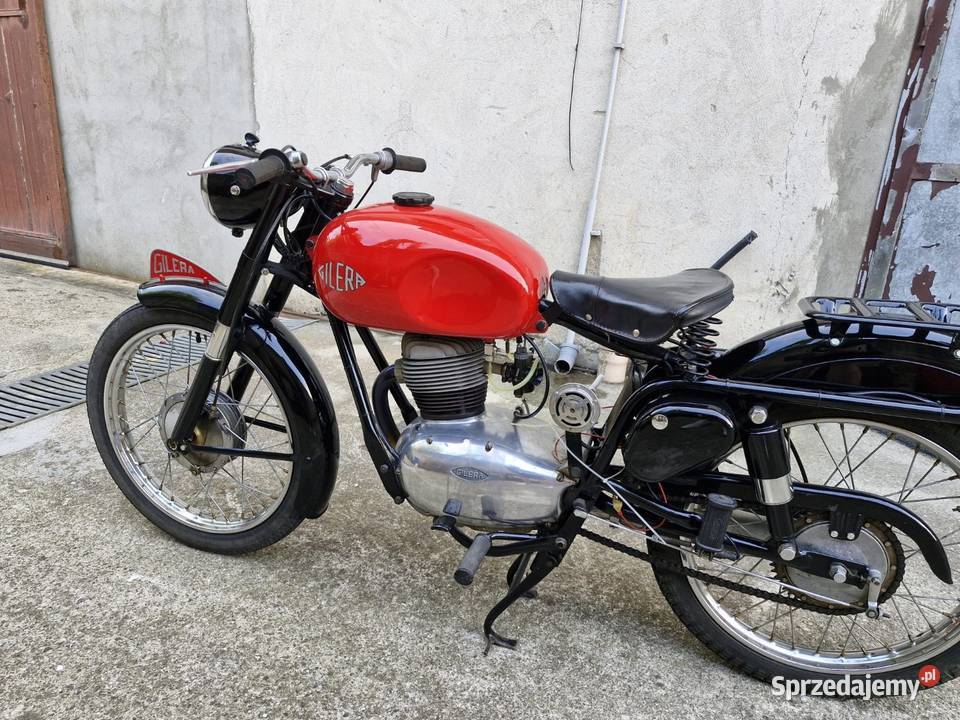 Gilera 150 turismo lusso czterosuw