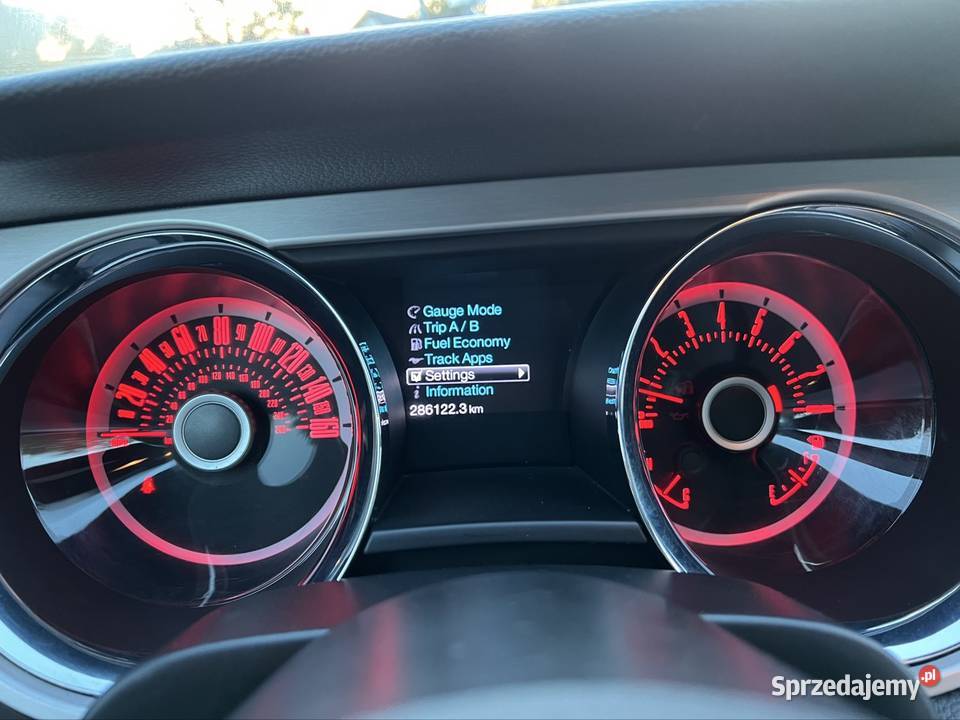 Ford Mustang 37 v6 305 koni PREMIUM automat Motoryzacja Majków
