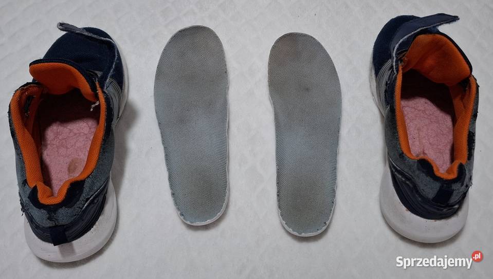 Buty chłopięce sportowe na rzepy granatowe 3133 śląskie Czeladź