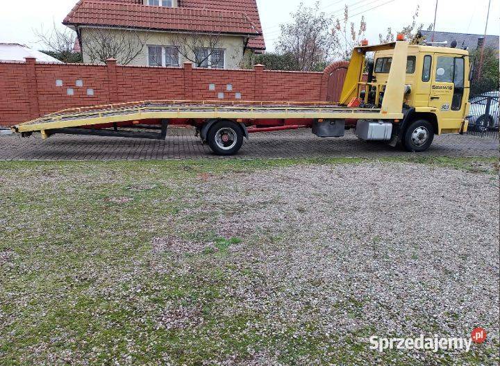 Auto Laweta Pomoc Drogowa Samochód Specjalny żółty Autolawety Świebodzin