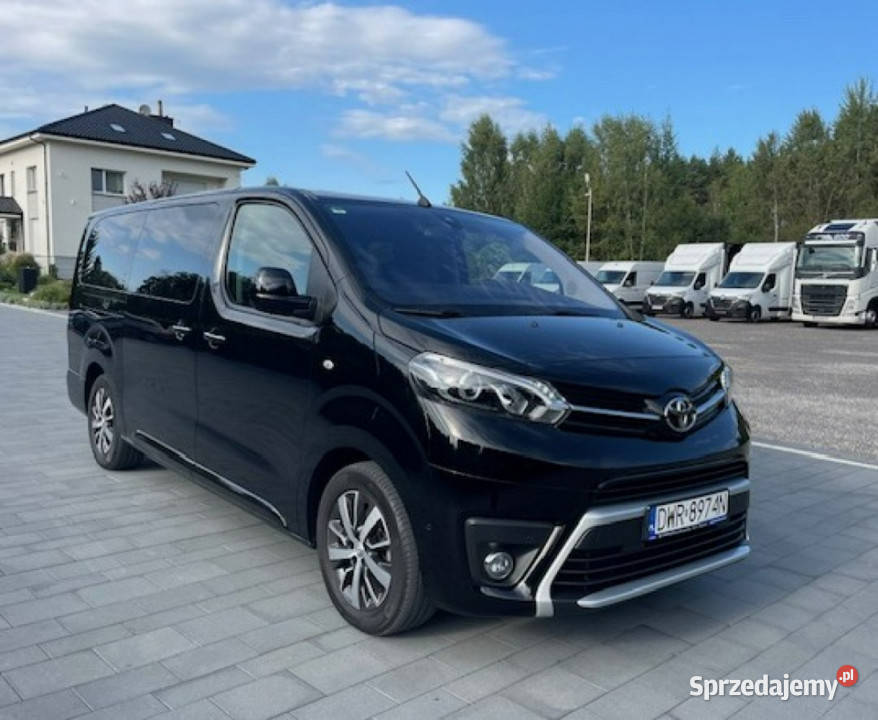 Toyota Proace Verso pełny VAT Daleszyce sprzedam