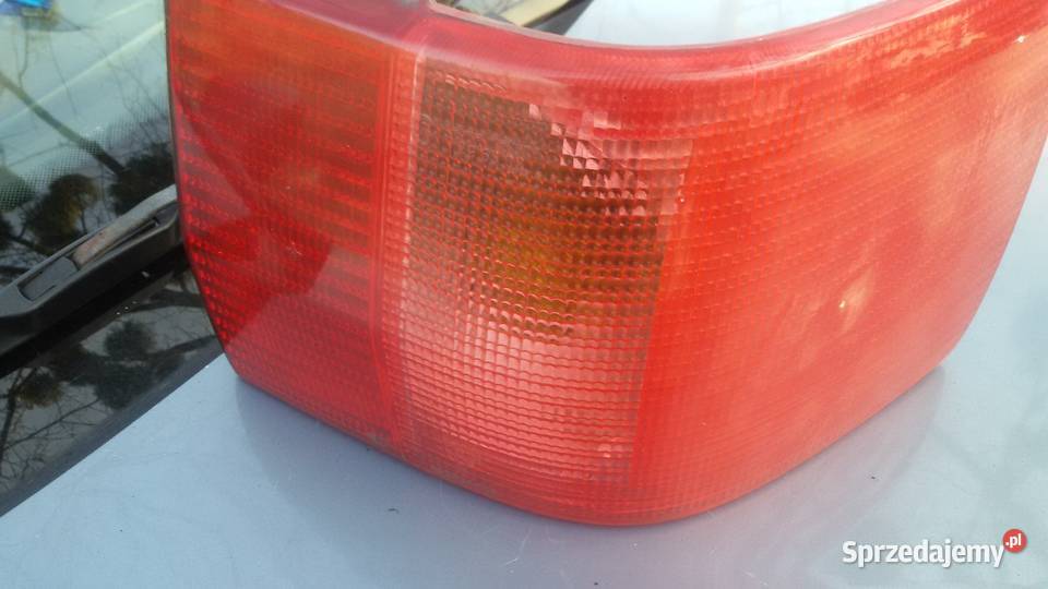 LAMPA TYLNA PRAWA AUDI 80B4 KOMBI Elbląg