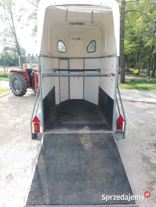 Przyczepa do przewozu 15 konia DMC 1100 Żerdzina