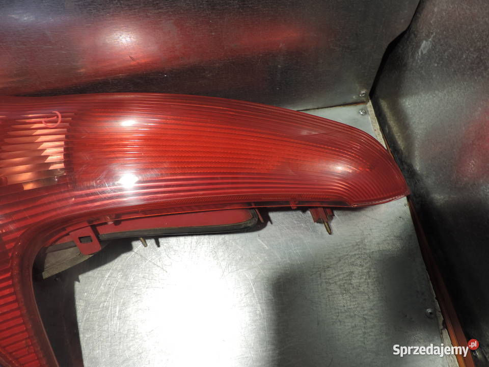 PEUGEOT 206 SW LAMPA PRAWY TYŁ małopolskie sprzedam