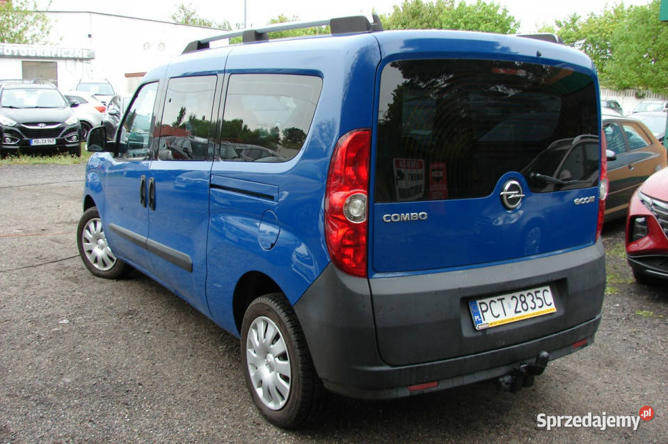 Opel Combo 13 CDTi 90 Long Super stan D 2011 Rok produkcji 2015 Piła