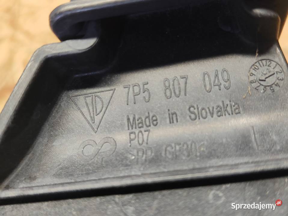 Ślizg Mocowanie Zderzaka Lewy Przód Porsche Pleszew