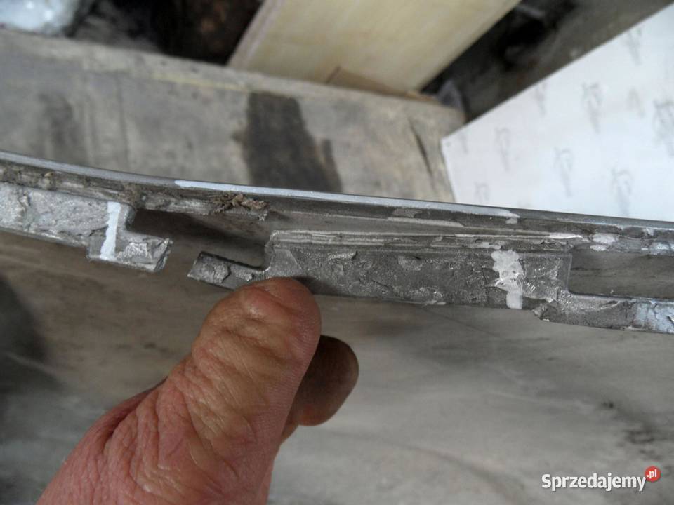 OPEL INSIGNIA A 11r zderzak tył Zderzaki sprzedam