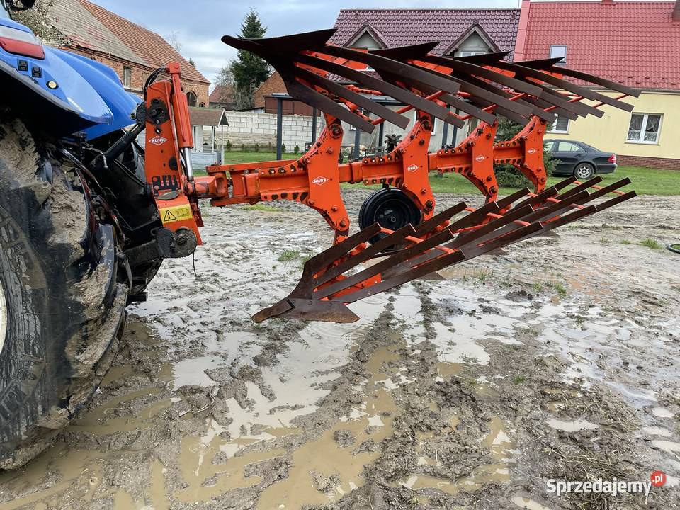 Pług Kuhn MultiMaster 2013 r Skidniów